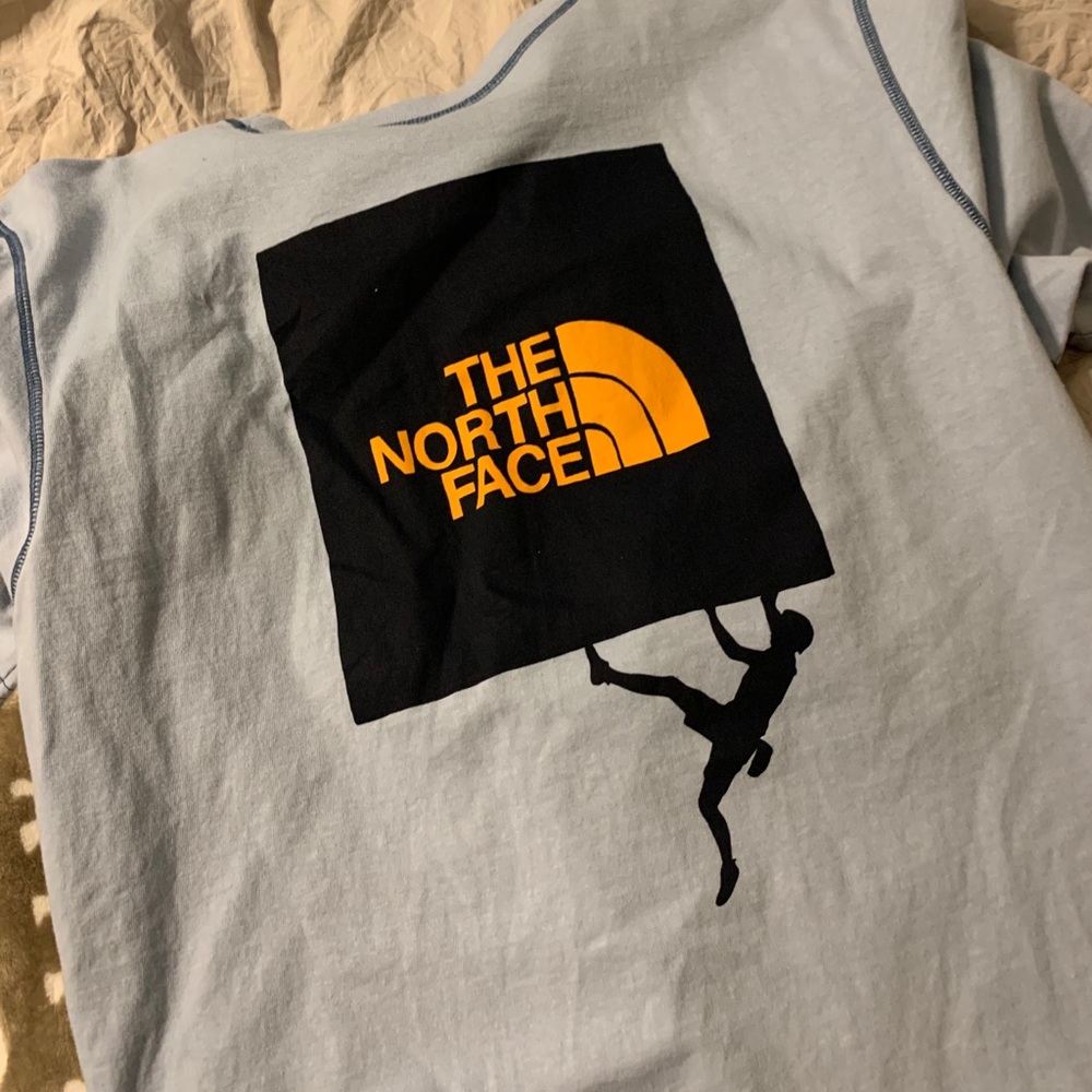 North Face tshirt